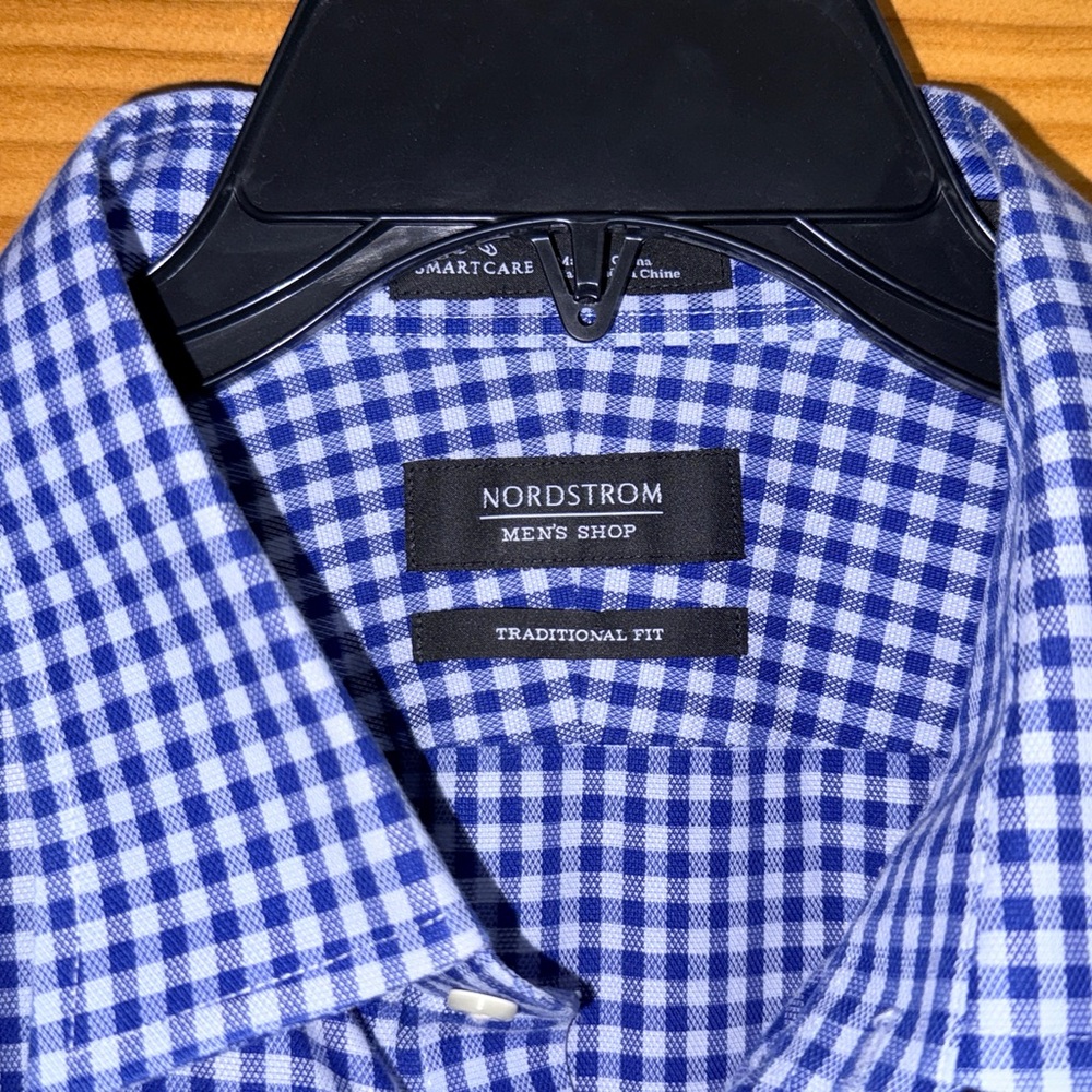 Nordstrom Men's Blue Gingham Button Down Shirt 17 1/2 35 - EUC - Picture 2 of 10